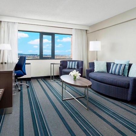 คอร์ตยาร์ด บอสตัน เคมบริดจ์ Hotel ภายนอก รูปภาพ