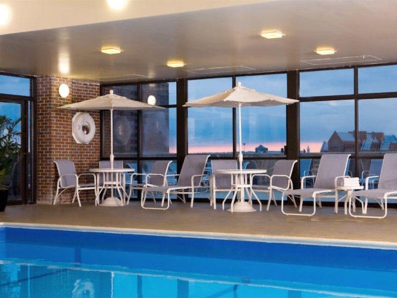 คอร์ตยาร์ด บอสตัน เคมบริดจ์ Hotel ภายนอก รูปภาพ